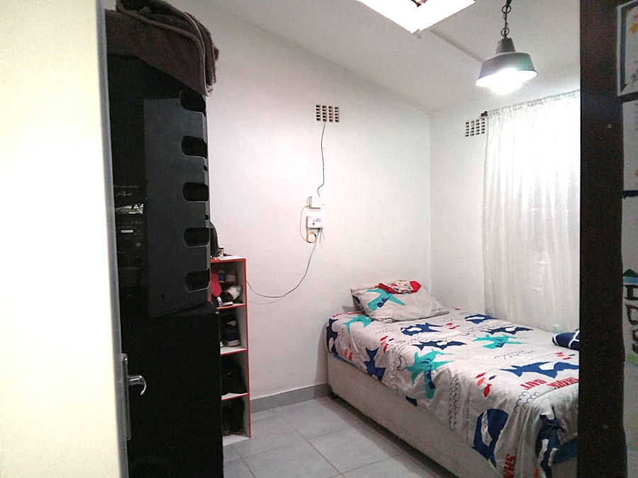 3 Bedroom Property for Sale in Steenberg Western Cape